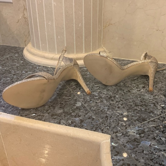 Steve Madden Stecy Heel Sandal Gold Glitter - Picture 4 of 6